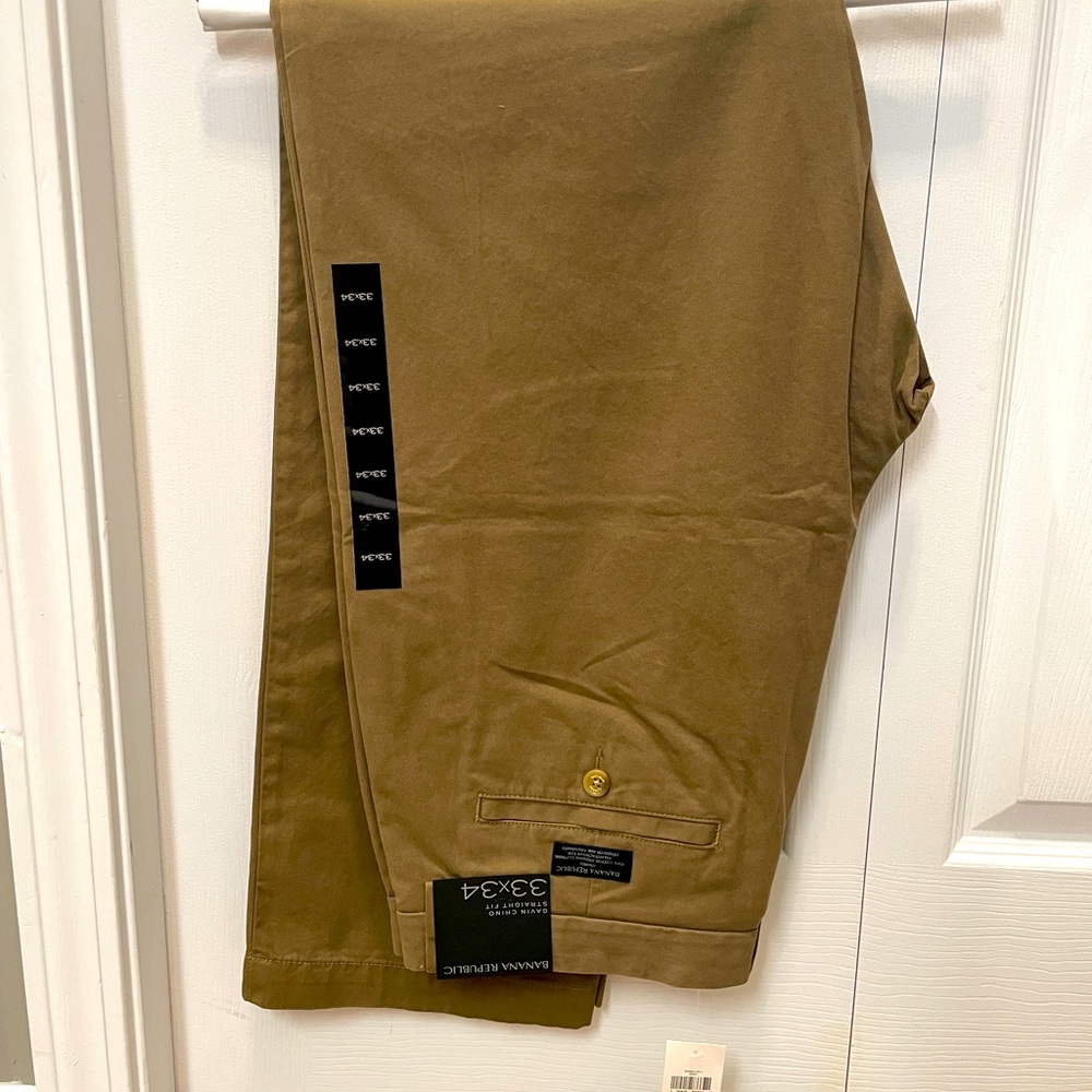 Banana Republic Mens Kaki Chinos